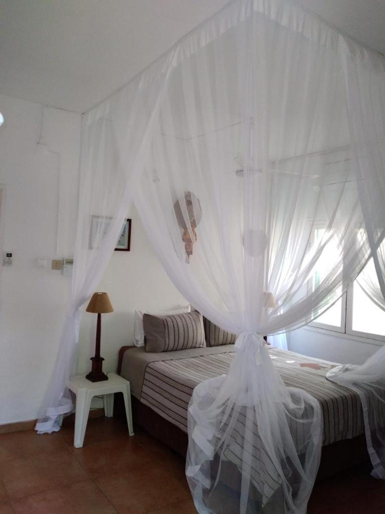 Вилла Ilha Azul House Понта-ду-Оуро Экстерьер фото